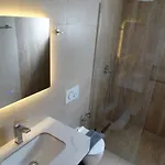 Tana's Comfort Апартаменты *