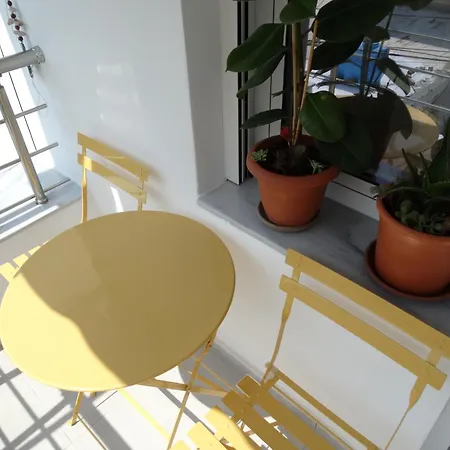 Tana's Comfort Апартаменты Химара