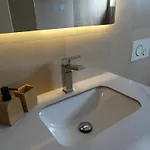 Tana's Comfort Apartamento Himarë