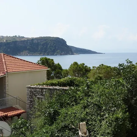 Tana's Comfort Himarë